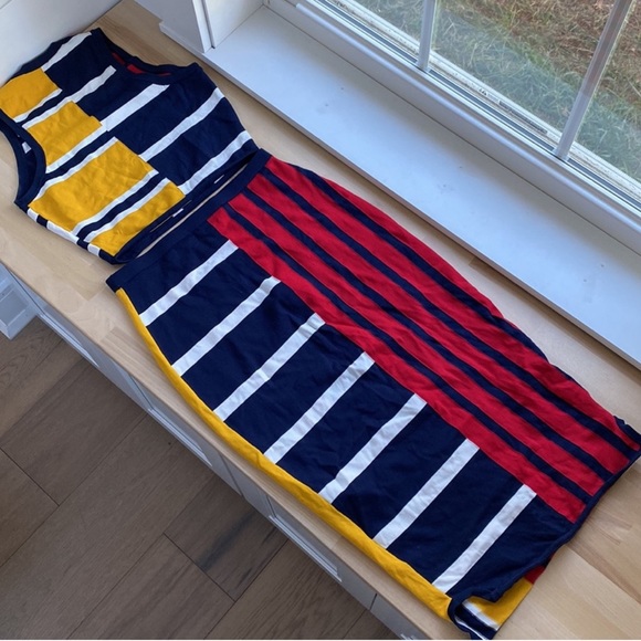 Tommy Hilfiger X Gigi Hadid Skirt Set - Picture 3 of 10